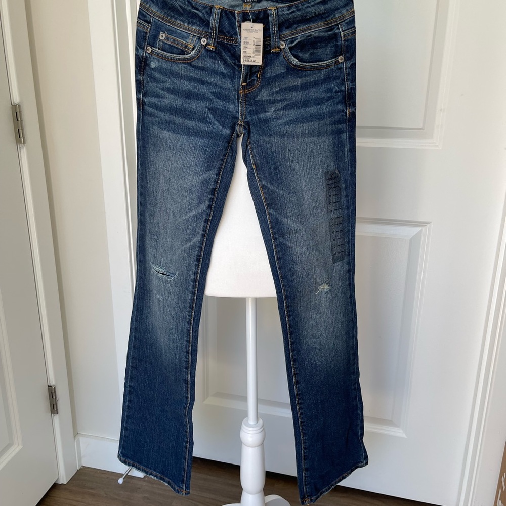 NWT! American Eagle Jeans Low Rise, Slim Bootcut, Size 0!